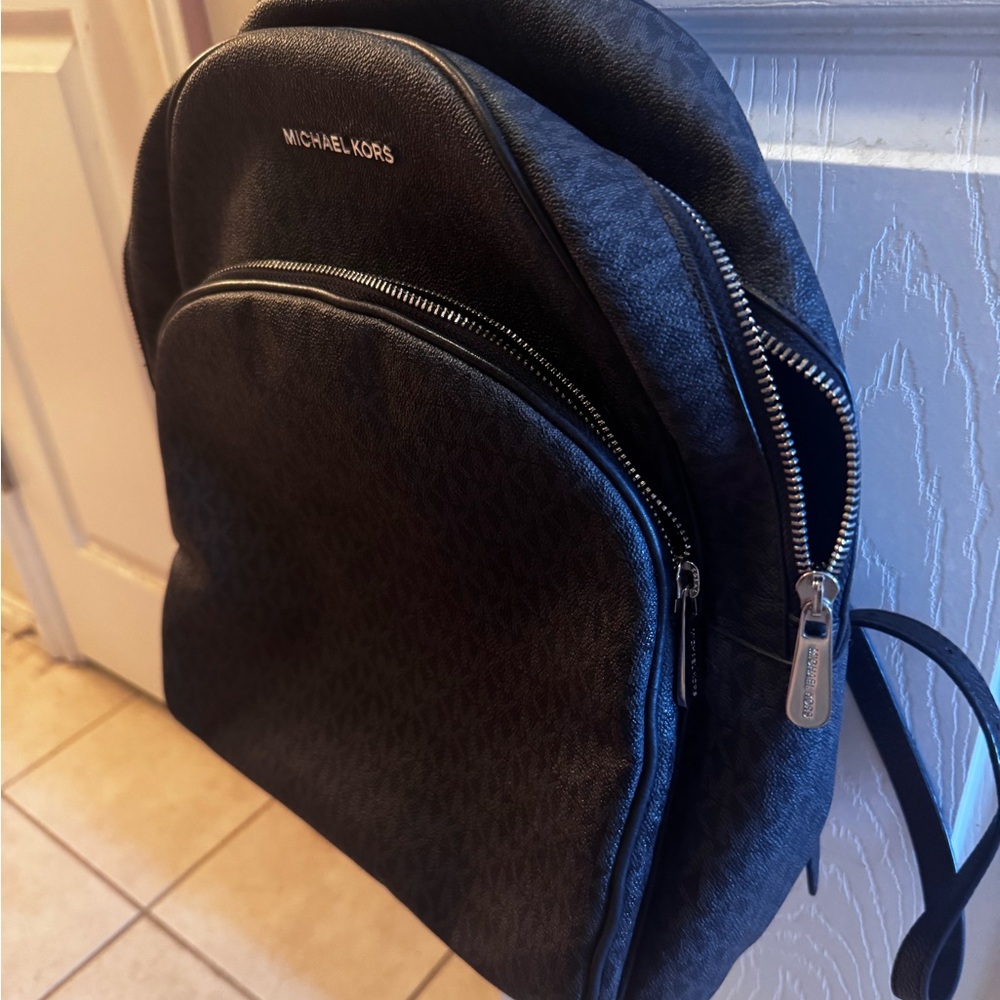 Michael Kors Charcoal Men's Backpack - Picture 4 of 8